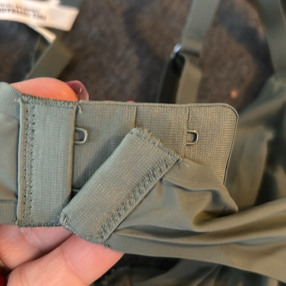 Full coverage bra - Picture 3 of 6